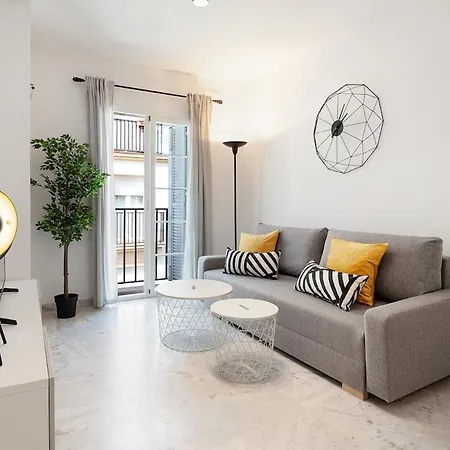 Apartment C10 - Alluring In Downtown *